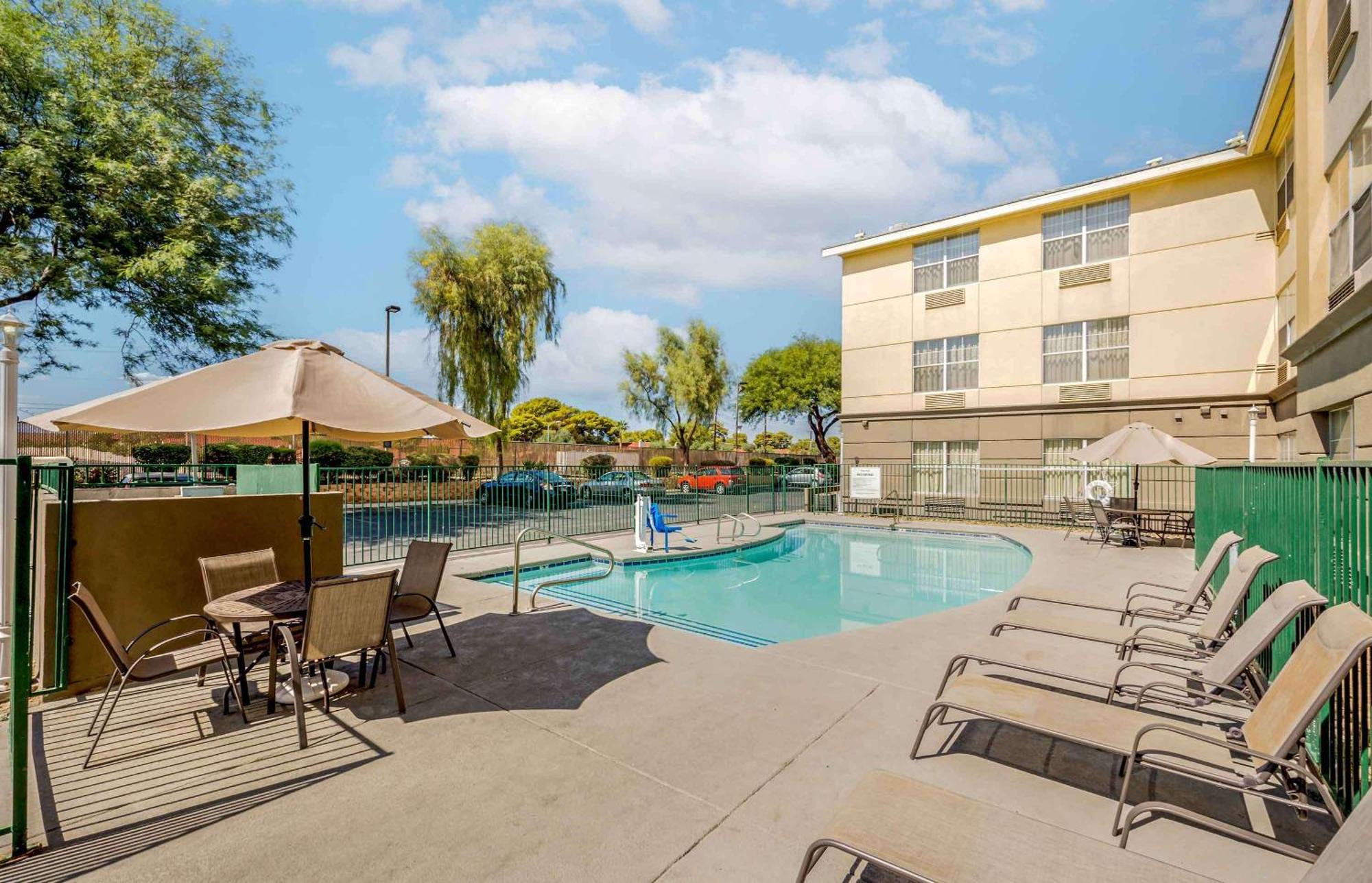 Mainstay Suites Las Vegas Flamingo Eksteriør billede